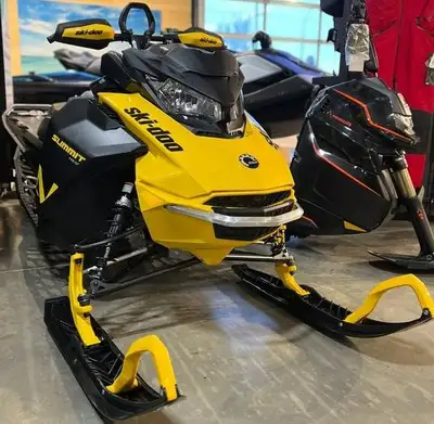 $61 BIWEEKLY WITH ZERO DOWN!! Concerned about approval? Our team of finance managers are experts in...