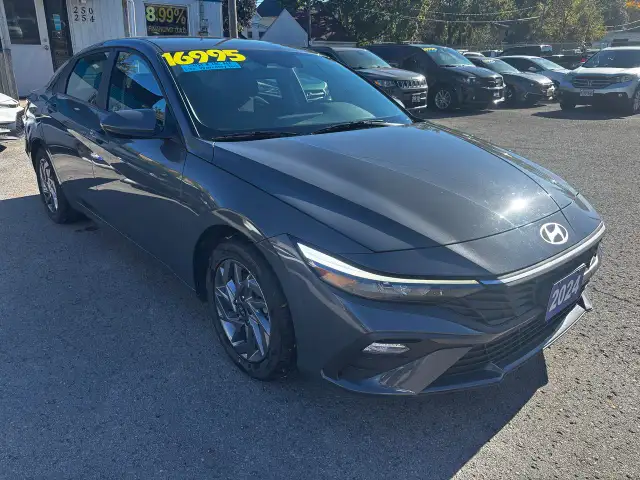 2024 Hyundai Elantra Preferred