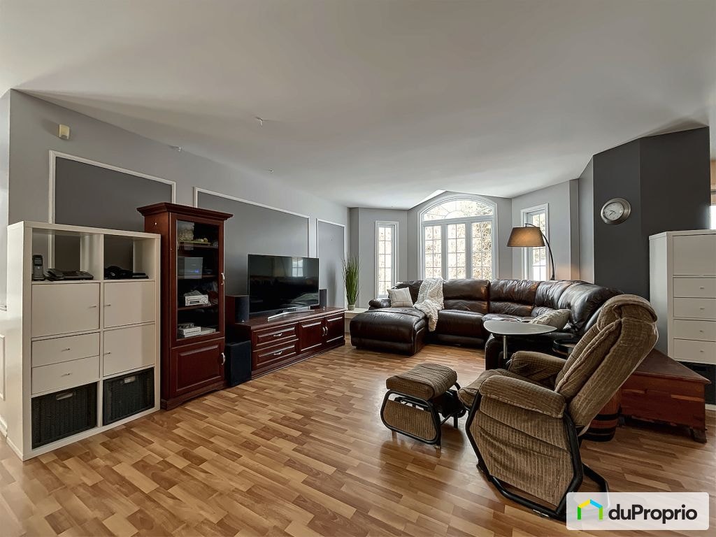 $849,000 - Bungalow for sale in Lac-Beauport — photo 2