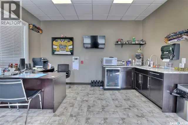 200 Main STREET Avonlea, Saskatchewan in Commercial & Office Space for Sale in Moose Jaw - Image 17