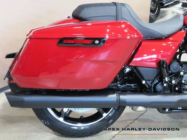 2025 Harley-Davidson FLTRX - Road Glide in Sport Touring in Cambridge - Image 9