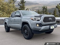 Experience the legendary durability and go-anywhere capability of the 2018 Toyota Tacoma SR5 Crew Ca... (image 6)