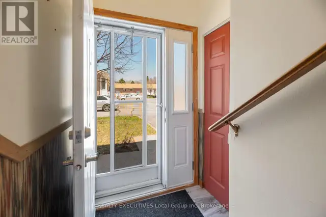 35 - 624 LAKESHORE DRIVE North Bay (Ferris), Ontario62867602127489123