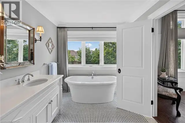 543 WERNI Court Waterloo, Ontario in Houses for Sale in Kitchener / Waterloo - Image 34