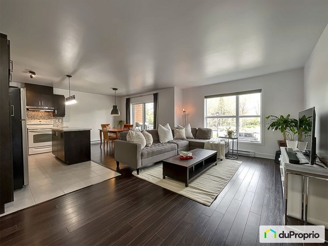$339,000 - Condominium in Pointe-Aux-Trembles / East Montreal — photo 1