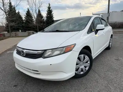 2012 HONDA CIVIC , MANUEL , 4 CYLINDRES 1.8 LITRES , BLUETOOTH TELEPHONE , FREINS ET DISQUE NEUF , P...