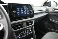 Leather, Apple Carplay, Push button start, Remote start and more!! Kijiji Engine: 4 Cylinder Engine... (image 7)