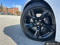 The advertised vehicle price is based on a promotional finance offer. Customers who purchase the veh... (image 8)
