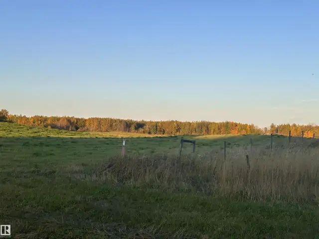 Range Road 225 @ township 612 Rural Thorhild County, Alberta in Land for Sale in Edmonton - Image 33
