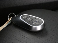 Exclusive trim with drivers assistance package. . Engine: 4 Cylinder Engine 2.0L L/100Km City: 10.0... (image 4)