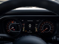 Welcome to Barrie Dodge Chrysler Jeep. TRANSMISSION: 8-SPEED AUTOMATIC (STD),QUICK ORDER PACKAGE 24G... (image 3)