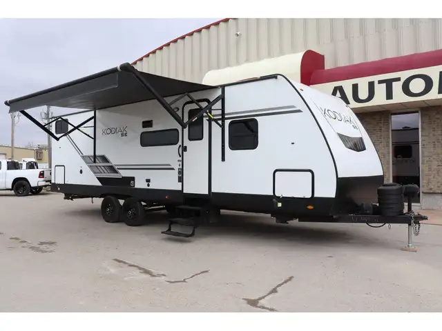 2022 Dutchmen Kodiak SE 28SBH 33FT LIGHT WT, BUNK ROOM/GREAT LAY in Cars & Trucks in Winnipeg - Image 30