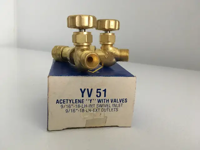 Valve Y neuve pour torche Acetylene ou Propane in Other in Saguenay - Image 2
