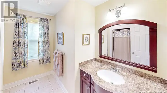 5 John Street Rothesay, New Brunswick in Houses for Sale in Saint John - Image 31