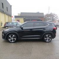 Check out this sleek and reliable 2016 Hyundai Tucson Limited SUV with All-Wheel Drive! With a spaci... (image 8)