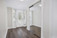 Forest Glen Townhomes are nestled in the heart of Mississauga at Williamsport and Bloor. With an abu... (image 3)
