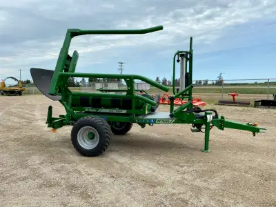 McHale’s round bale wrapper range has been designed with the demands of today’s farmer and contracto...
