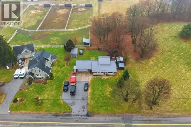1767 CENTRE Road Carlisle, Ontario in Houses for Sale in Oakville / Halton Region - Image 35
