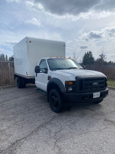 2008 Ford F550 - Cube Truck