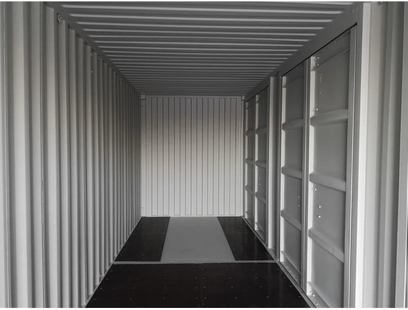 1 End Door | High Cube Standard Container in Storage Containers in City of Toronto
