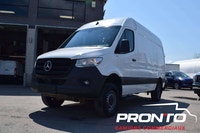Mercedes Sprinter 2020 3 passagers ** Diesel ** 4X4 ** Toit Haut ** 144WB ** Camera de recul ** AC *... (image 1)