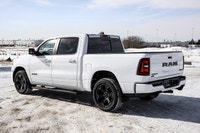 3.92 REAR AXLE RATIO,TIRES: 275/55R20 OWL ALL-SEASON (STD),ENGINE: 3.0L I6 HURRICANE SO TWIN TURBO E... (image 1)