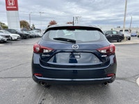 Perfect for dynamic urban adventures and efficient commutes, this 2018 Mazda3 Sport GS Hatchback in... (image 5)