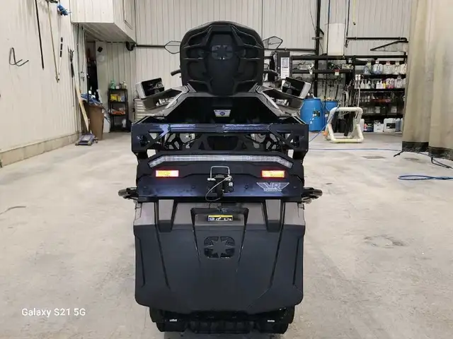 2025 Polaris Titan 650 Adventure 155 1.8 in Snowmobiles in Thetford Mines - Image 6