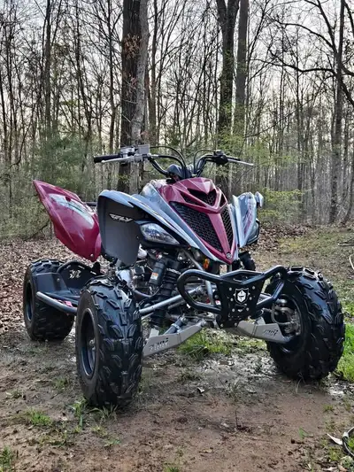 APPLY NOW: https://www.ridecollective.ca/get-pre-approved 2020 YAMAHA RAPTOR 700R SE • 686cc fuel-in...
