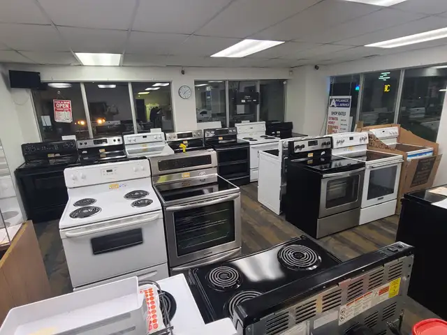 Electric & Gas Range Warehouse Blowout- White, Black & Stainless628637365551391225
