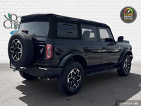 - ONE OWNER - ACCIDENT FREE - HEATED LEATHER SEATS - HEATED STEERING WHEEL - NAVIGATION - ADAPTIVE C... (image 5)