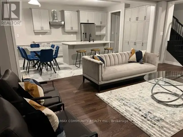 ROOM - 1568 SCARLETT TRAIL Pickering, Ontario in Long Term Rentals in Oshawa / Durham Region - Image 4