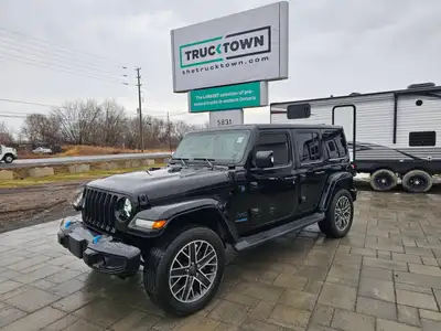 Kijiji Engine: 4 Cylinder Engine 2.0L L/100Km City: 11.6 L/100Km Hwy: 11.9 Safety Equipment ABS And...
