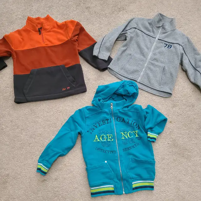 Youth boy clotheth Size 5/6all 18 items