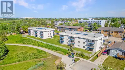 208, 10222 105 Avenue Grande Prairie, Alberta