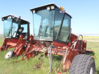 PARTING OUT Hesston 8400 Swather (Parts & Salvage)