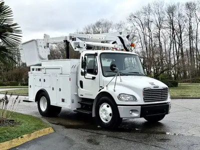 2005 Freightliner M2 106 Service Truck Altec Bucket / AT37-G 37 Foot 8in. High Platform Height 350 P...