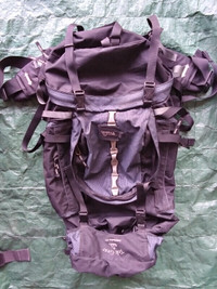 Tek Gear by Trekk hiking Backpack XL .