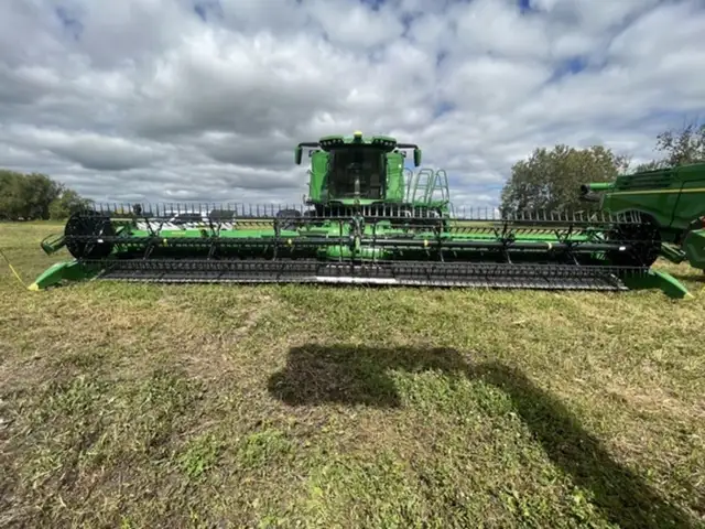 2022 John Deere HD40R in Farming Equipment in Swift Current - Image 10