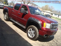 NORTH POINT MOTORS...CALL TEXT 780-224-7791 FINANCING AVAILABLE CHECK OUT THIS 13 GMC 2500 CREW CAB... (image 3)