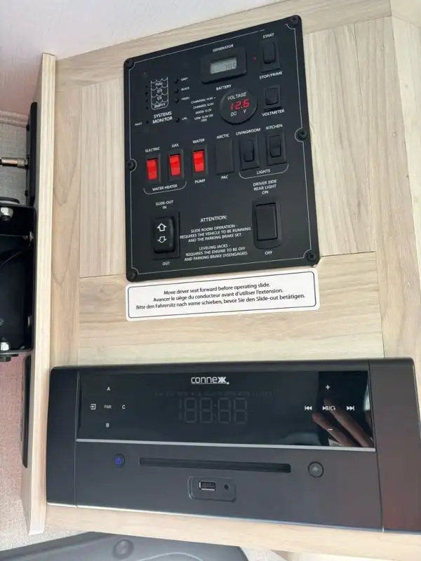 2023 Forester 2441 CD in RVs & Motorhomes in Laval / North Shore - Image 24