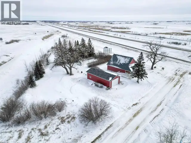 1 1st AVENUE N Fleming, Saskatchewan in Commercial & Office Space for Sale in Regina - Image 5