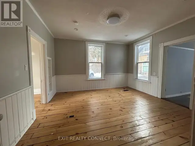 1&2 - 87 MAIN STREET N Milton (Campbellville), Ontario in Commercial & Office Space for Rent in Oakville / Halton Region - Image 8