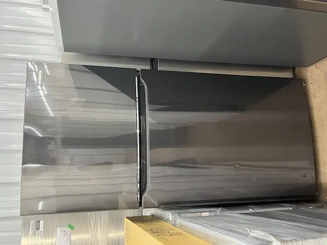 30" Fridges **IN STOCK** 18 & 20 Cu. Ft. -Starting at $699.00! in Refrigerators in Bedford - Image 7