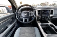 3.6 L 6 Cyl Engine Vehicle Options: Sunroof, Apple Or Android Auto, Rear Back Up Camera, Touch Scree... (image 4)