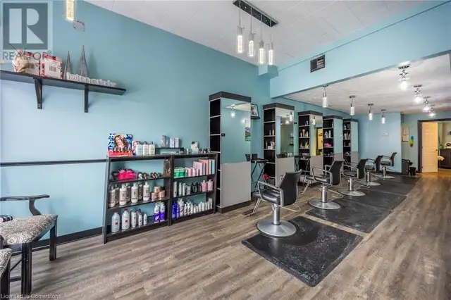 10 MAIN Street N Hagersville, Ontario62864755846530123
