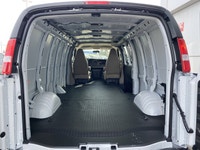 Check out this BRAND NEW 2026 GMC SAVANA! Equipped with options like Remote Start, Bluetooth, Rear P... (image 5)