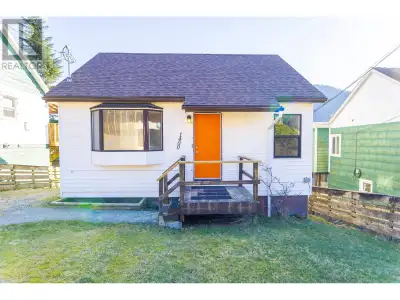Attention First-Time Homebuyers!! This charming 2-bedroom, 2-bathroom home has been newly renovated,...