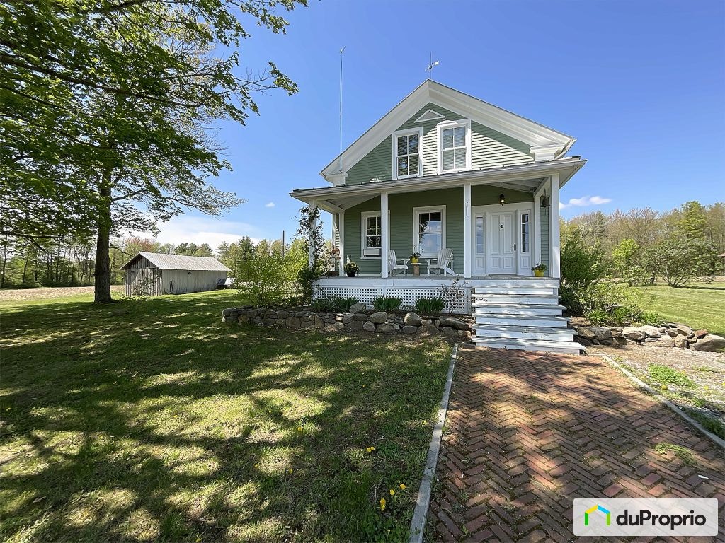 $2,400,000 - Acreage / Hobby Farm / Ranch for sale in St-Armand — photo 1
