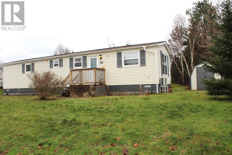 98 HERITAGE Drive Cornwall, Prince Edward Island Houses for Sale
